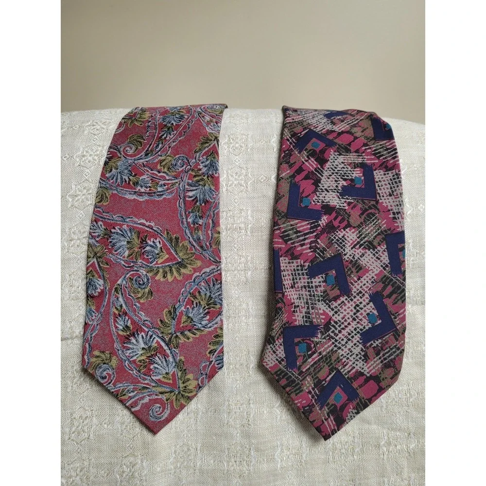 Torriani Elegant Mens Neckties Lot of 2 Paisley and Geometric Patterned